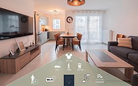 *Disneyland-Paris* 6 Pers, Wifi, Parking